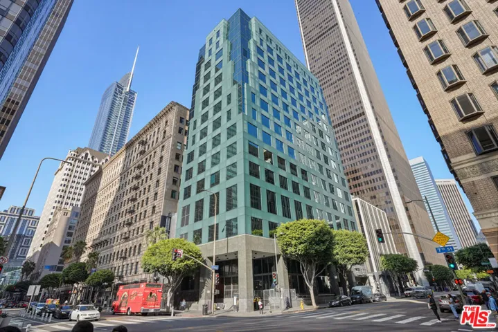 655 S Hope Street 601, Los Angeles, California 90017