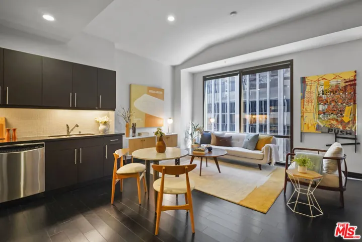 655 S Hope Street 601, Los Angeles, California 90017