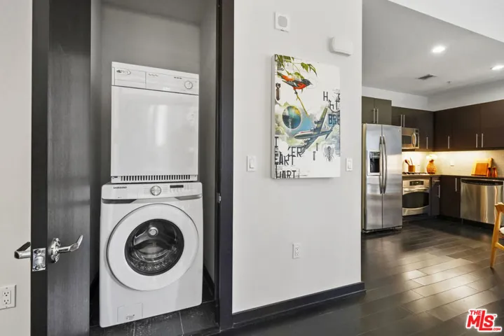 655 S Hope Street 601, Los Angeles, California 90017
