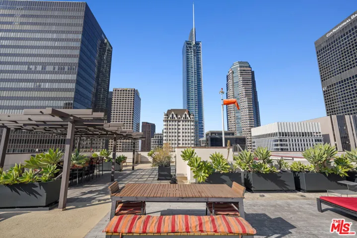 655 S Hope Street 601, Los Angeles, California 90017
