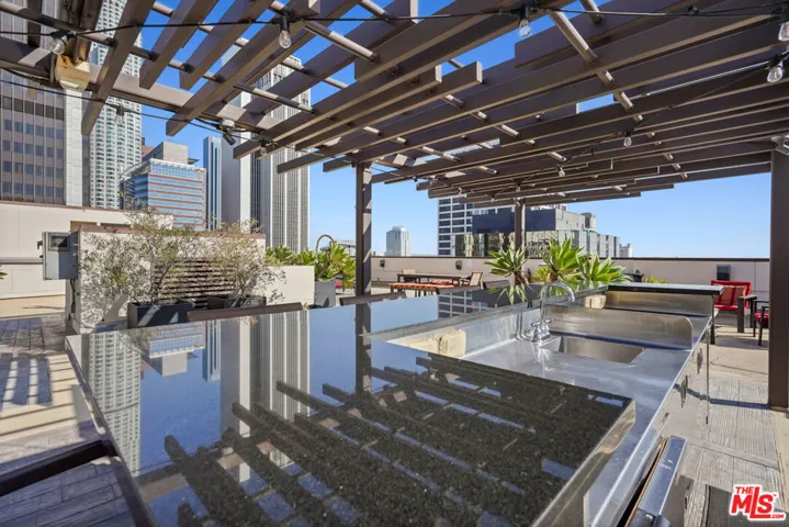 655 S Hope Street 601, Los Angeles, California 90017