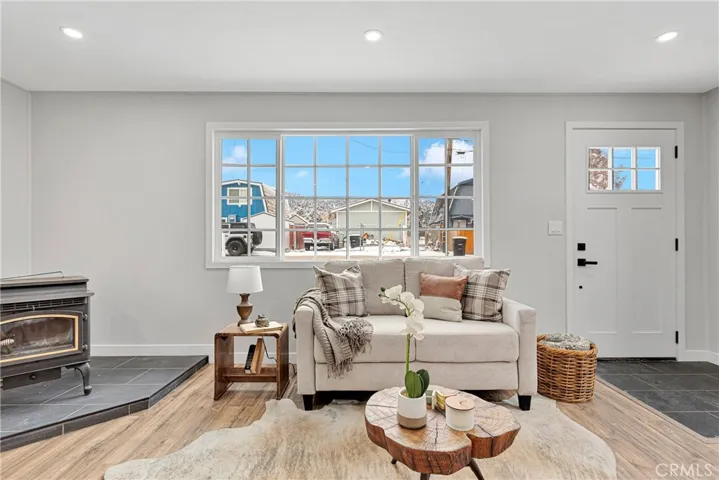 2189 1st Lane, Big Bear City, California 92314