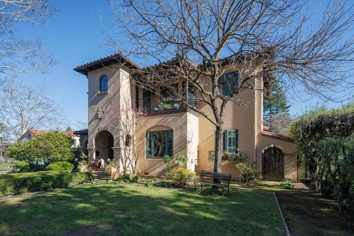 2113 Hopkins Avenue, Redwood City, California 94062
