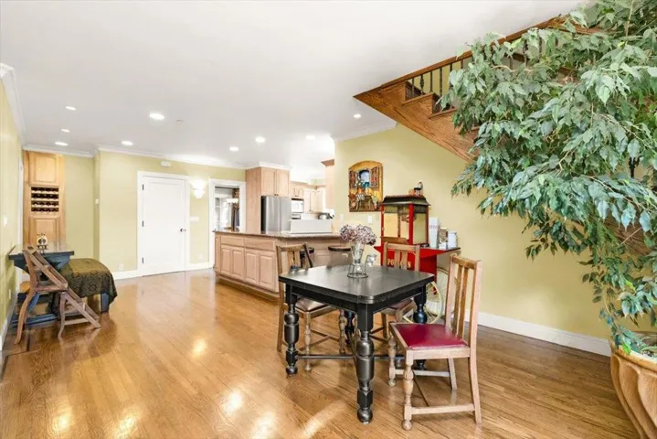 2113 Hopkins Avenue, Redwood City, California 94062