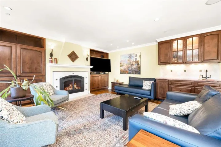 2113 Hopkins Avenue, Redwood City, California 94062