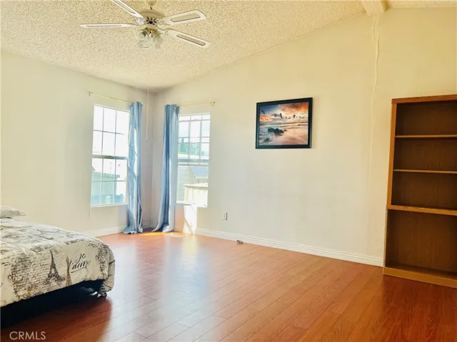 Master bedroom - view 4