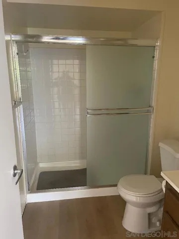 8223 Caminito Modena, La Jolla, California 92037
