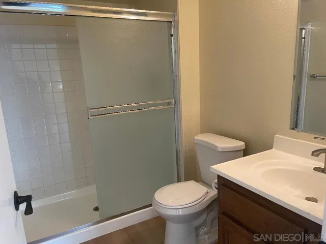 8223 Caminito Modena, La Jolla, California 92037