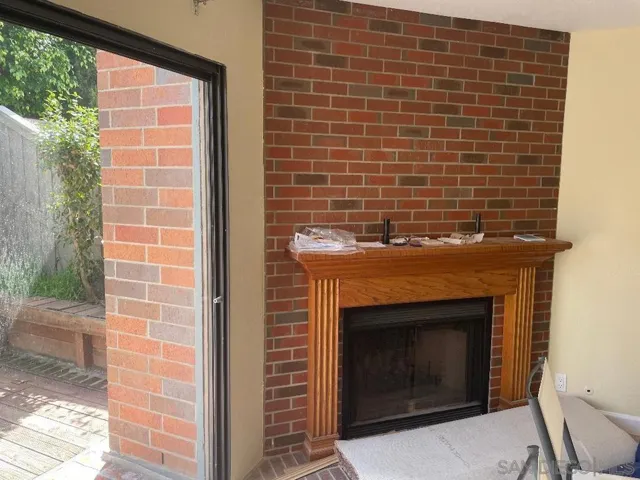 8223 Caminito Modena, La Jolla, California 92037