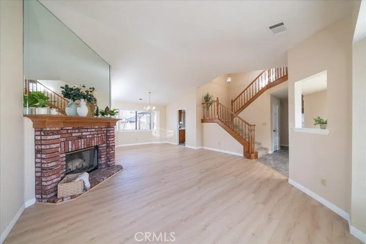 3153 Gingerwood Lane, Lancaster, California 93536