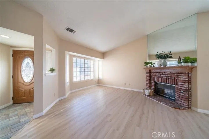 3153 Gingerwood Lane, Lancaster, California 93536