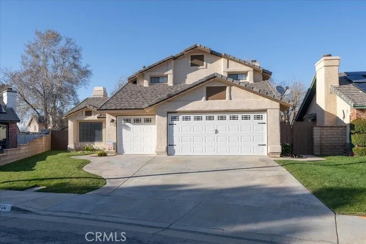 3153 Gingerwood Lane, Lancaster, California 93536
