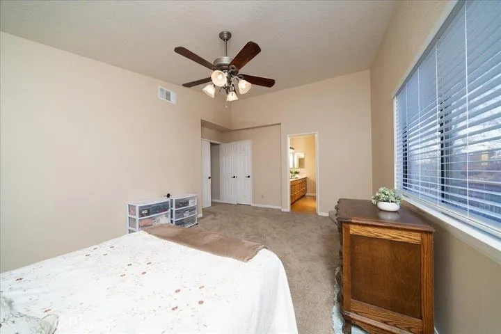 3153 Gingerwood Lane, Lancaster, California 93536