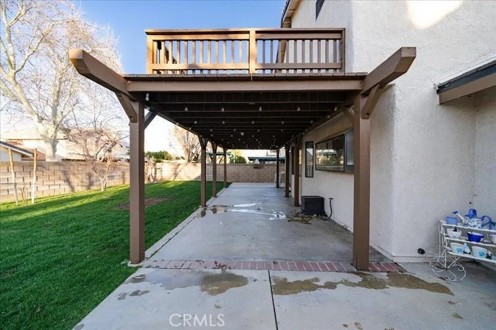 3153 Gingerwood Lane, Lancaster, California 93536