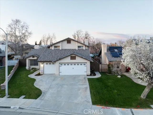 3153 Gingerwood Lane, Lancaster, California 93536