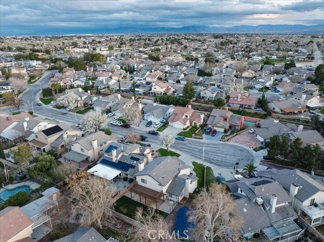 3153 Gingerwood Lane, Lancaster, California 93536