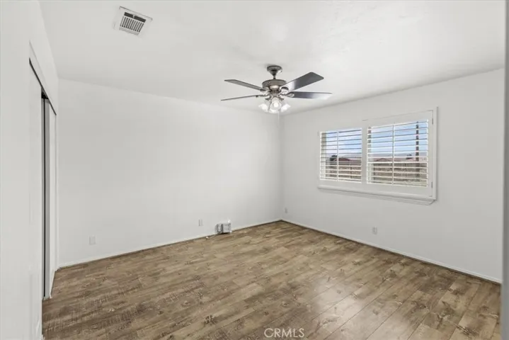 14115 Quinnault Road, Apple Valley, California 92307