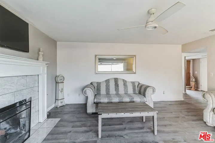 1511 E Central Avenue, Redlands, California 92374