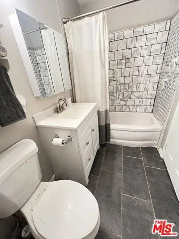 1511 E Central Avenue, Redlands, California 92374