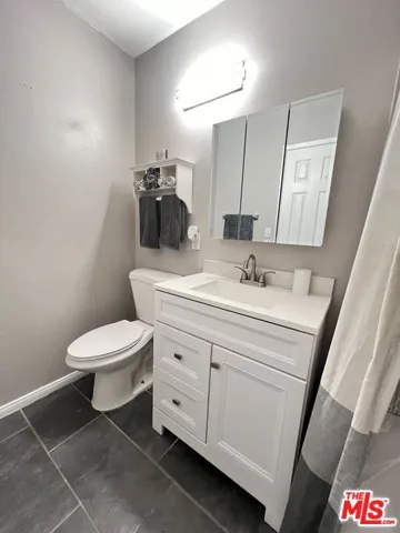1511 E Central Avenue, Redlands, California 92374
