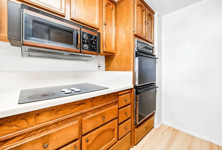 13601 Del Monte Dr. #84c M17, Seal Beach, California 90740