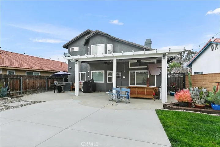 Plenty of room for entertaining and relaxing.