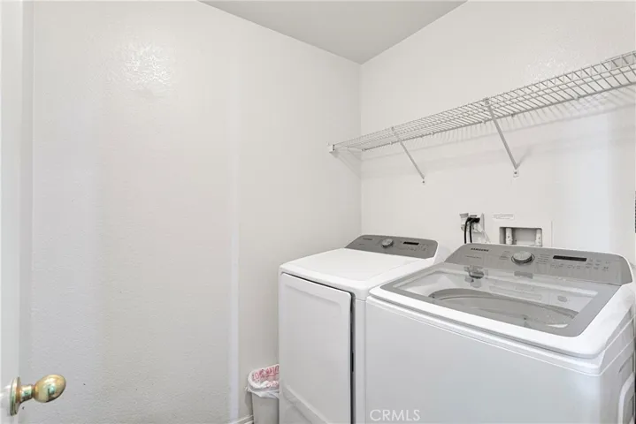 12030 Royal Oaks Road, Victorville, California 92392