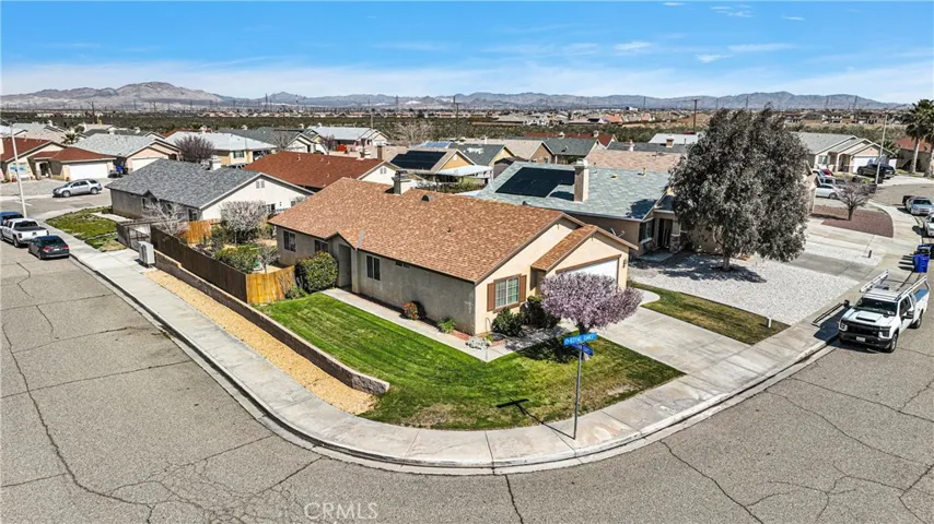 12030 Royal Oaks Road, Victorville, California 92392