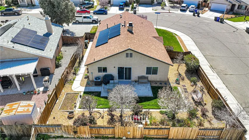 12030 Royal Oaks Road, Victorville, California 92392