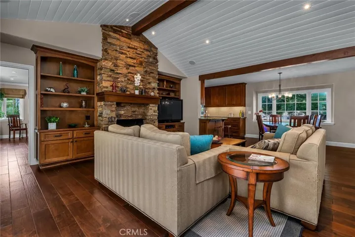 2140 Chelsea Road, Palos Verdes Estates, California 90274