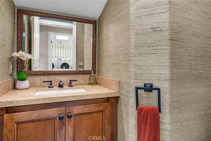 2140 Chelsea Road, Palos Verdes Estates, California 90274