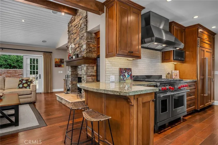 2140 Chelsea Road, Palos Verdes Estates, California 90274
