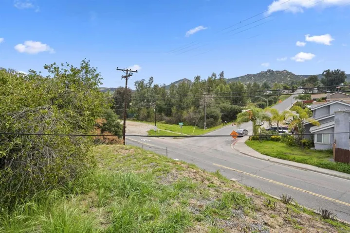 13300 Los Coches Rd E 13, El Cajon, California 92021