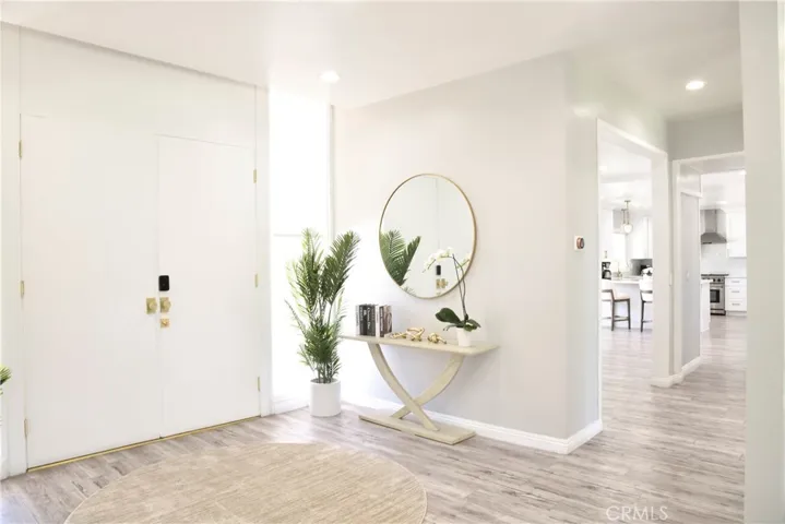 9816 Belmar Avenue, Northridge, California 91324