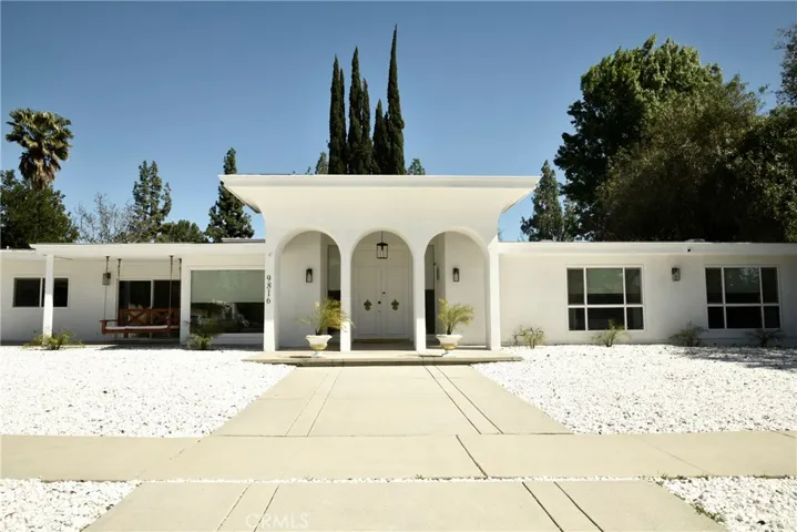 9816 Belmar Avenue, Northridge, California 91324
