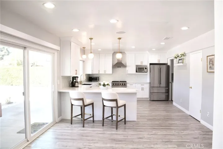 9816 Belmar Avenue, Northridge, California 91324