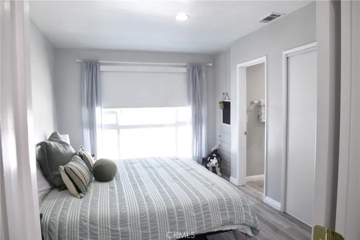 9816 Belmar Avenue, Northridge, California 91324