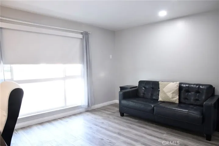 9816 Belmar Avenue, Northridge, California 91324