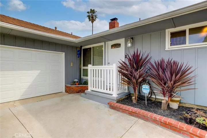 6406 E Fairbrook Street, Long Beach, California 90815