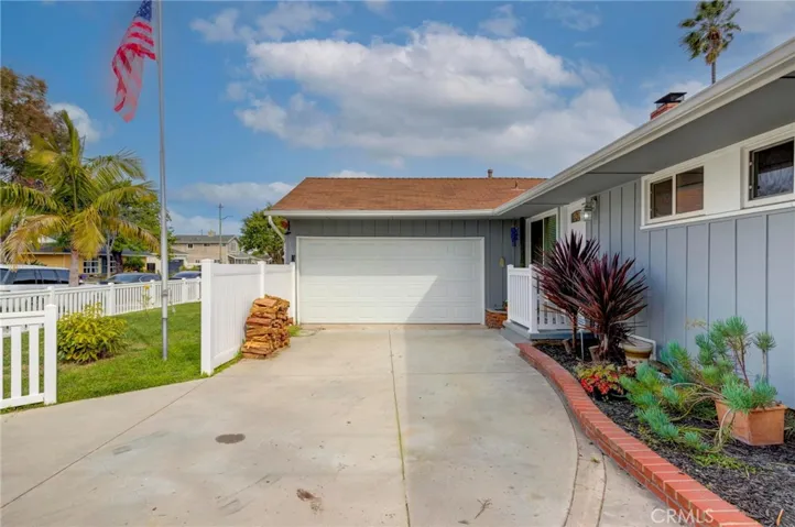 6406 E Fairbrook Street, Long Beach, California 90815