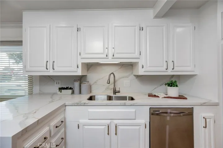 6406 E Fairbrook Street, Long Beach, California 90815