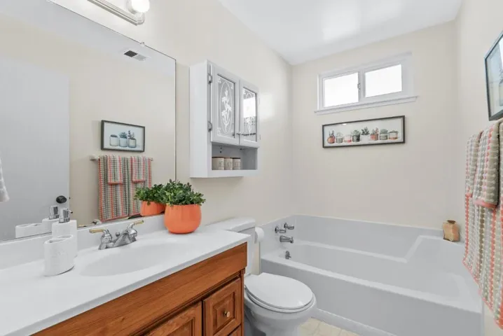 708 Almond Drive, Watsonville, California 95076