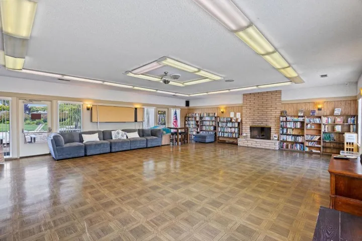 708 Almond Drive, Watsonville, California 95076