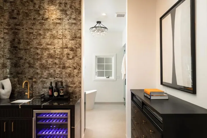 238 Oak Grove Avenue, Atherton, California 94027