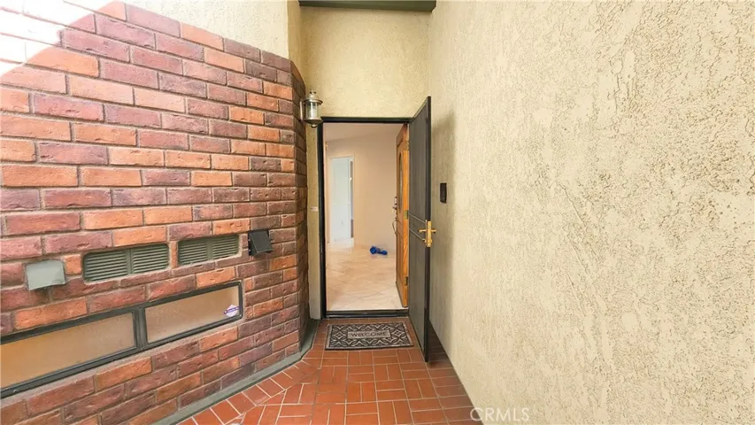 2327 E Curtis Court, Glendora, California 91741