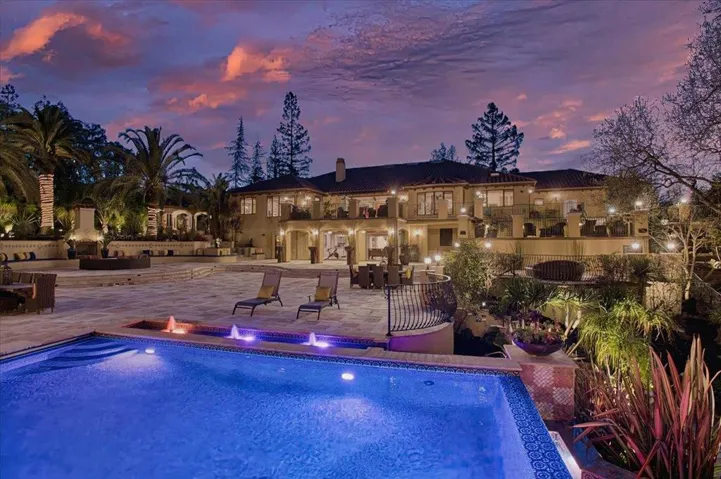 14486 Leland Circle, Saratoga, California 95070