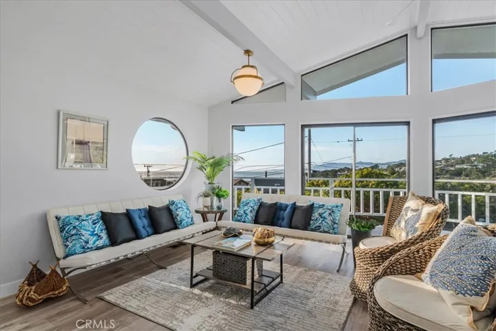 410 Norfolk Street, Cambria, California 93428