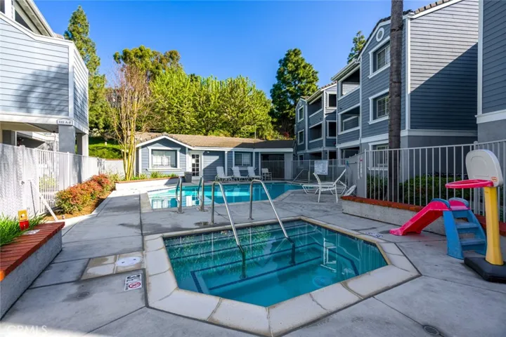 121 S Lakeview Avenue 121g, Placentia, California 92870