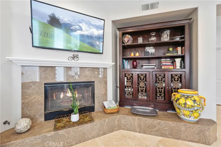 18572 Garnet Lane, Huntington Beach, California 92648