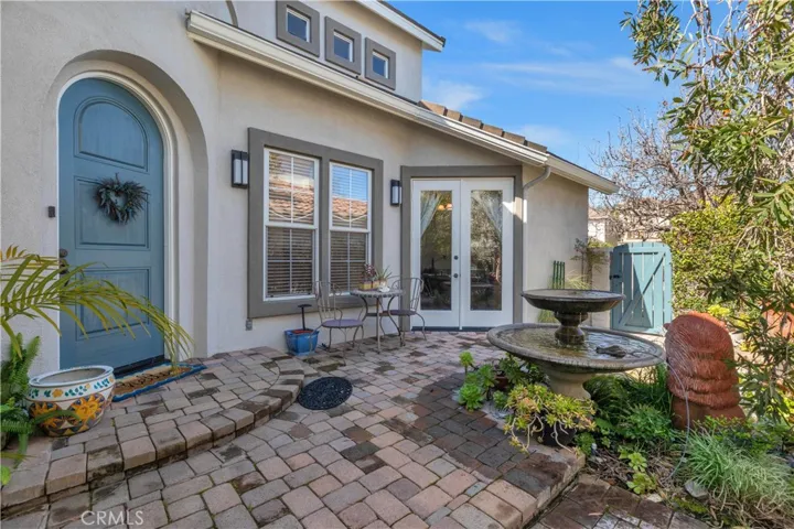 18572 Garnet Lane, Huntington Beach, California 92648